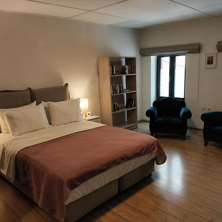 Ulysses Apartments Monastiraki เอเธนส์ ภายนอก รูปภาพ